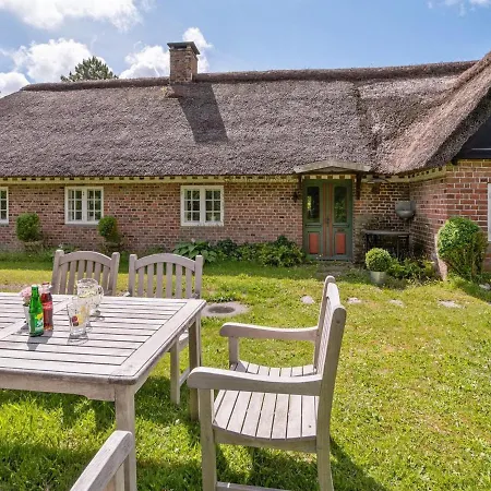 Dom wakacyjny Shenoa - 15km From The Sea In Western Jutland By Interhome *